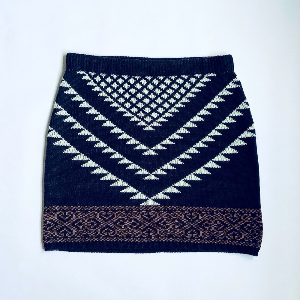 Knit Mini Skirt/ Bumwarmer